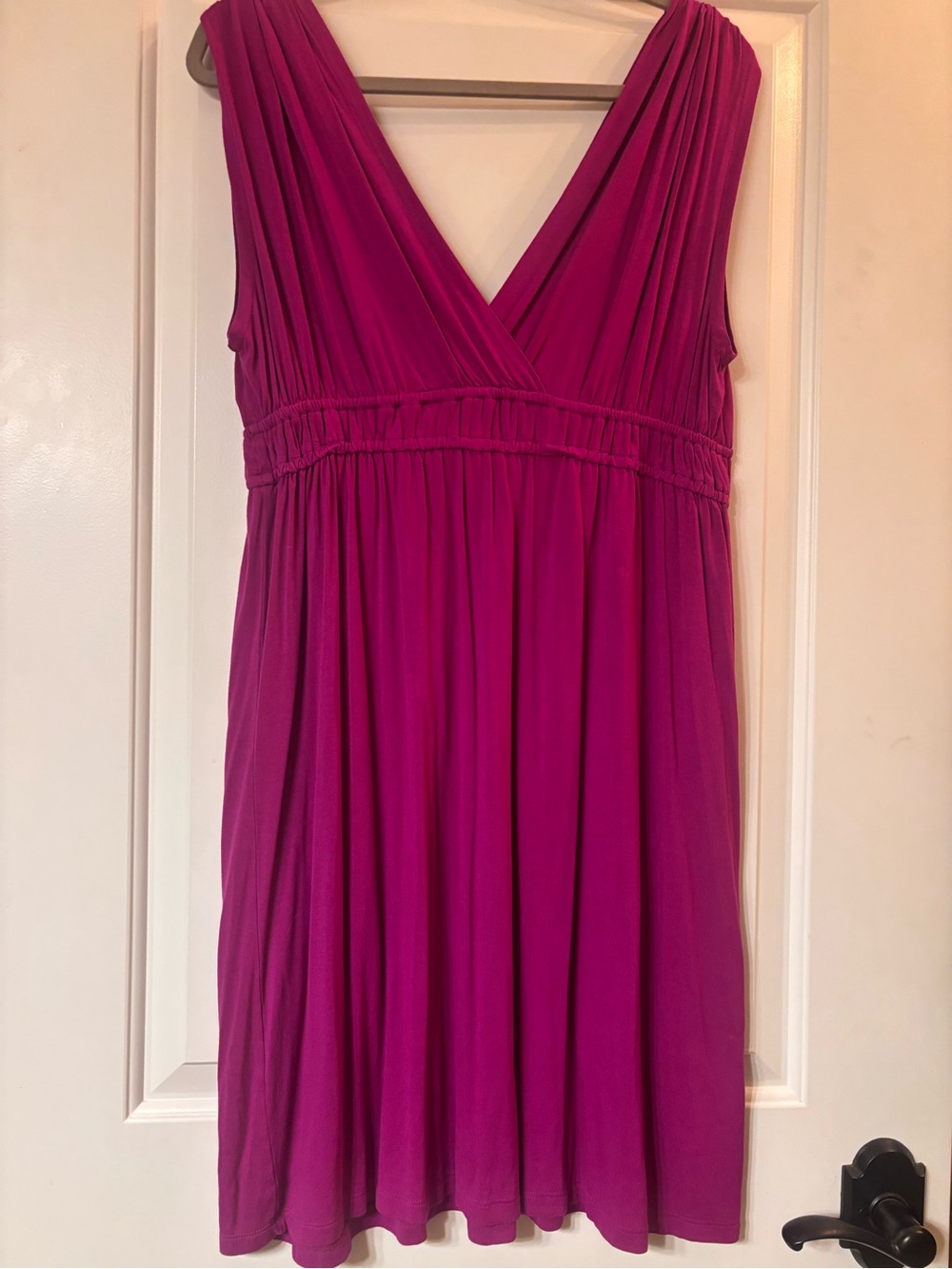 The LOFT Sleeveless V-Neck Magenta Women's Dress, Size Large.